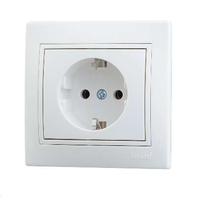 701-0202-122 Розетка 1-м Mira с заземл. керам.бел.Lezard