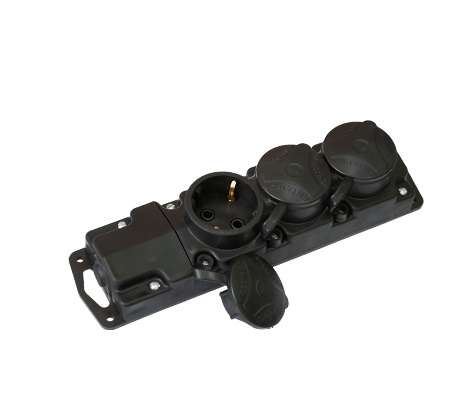 Розетка переносная 3-м Р16-381 с заземл. IP44 Без НДС п.п.1,16 п.1ст.118 НК