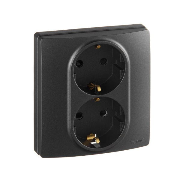 Розетка 2-м Etika с заземл. защ. шторки в сборе антрацит Leg 672633