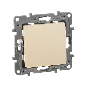 Механизм выключателя 1-кл. Etika 10А 250Вт авт. клеммы сл. кость Leg. 672301