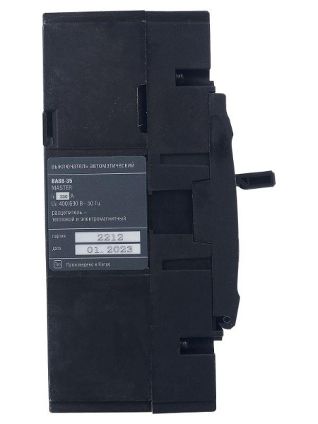 Выключатель автоматический 3п 250А 35кА ВА88-35 MASTER IEK SVA30-3-0250-02